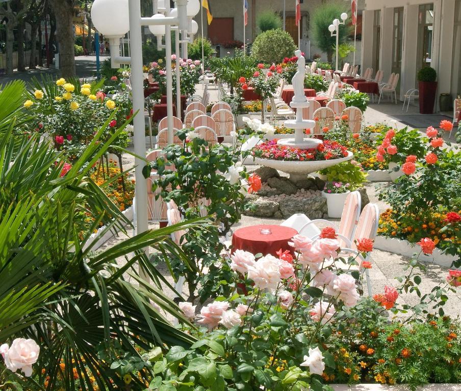 Garden 3*