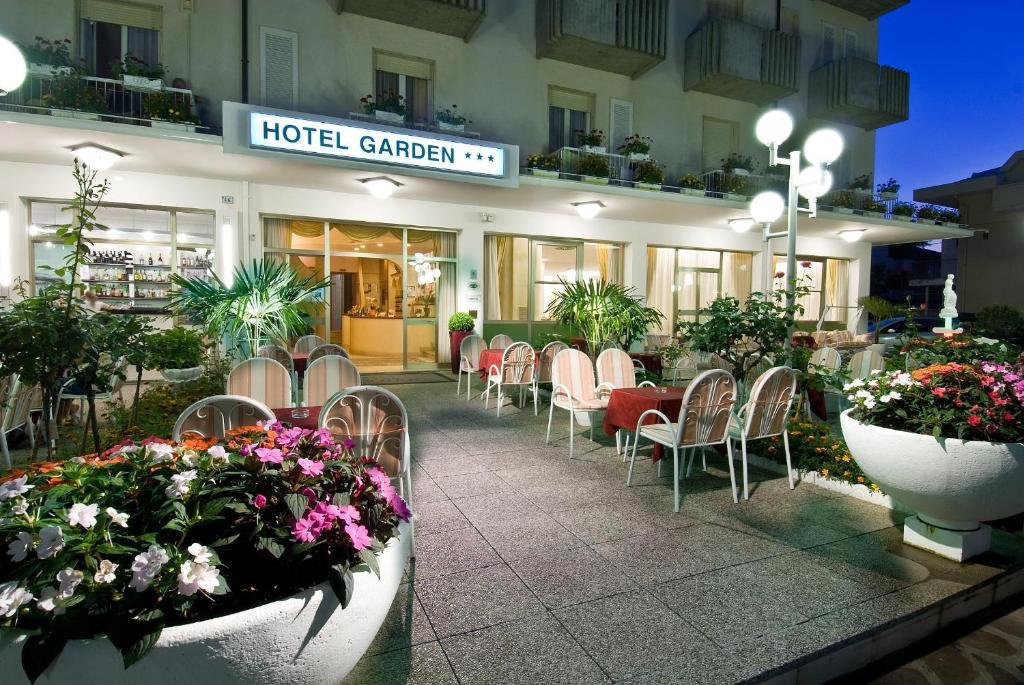 Garden Hotel 3*